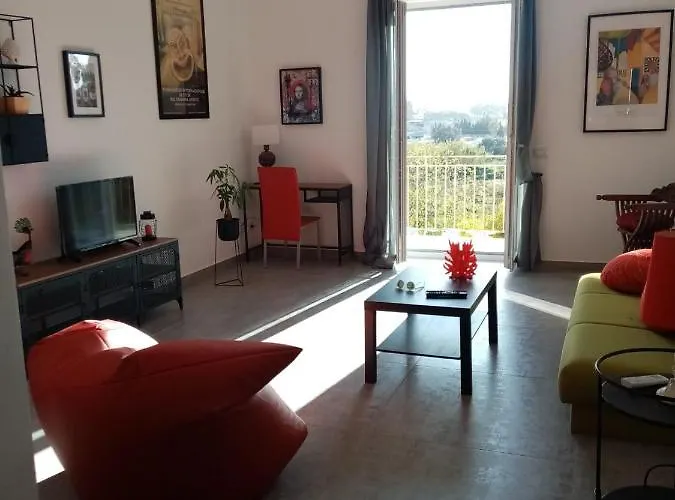 Lo Scorcio Della Neapolis Accogliente Pressi Parco Neapolis