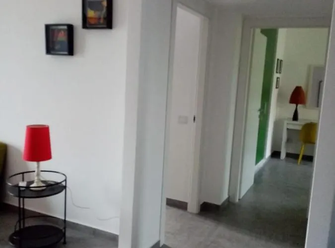 Apartment Lo Scorcio Della Neapolis Accogliente Pressi Parco Neapolis