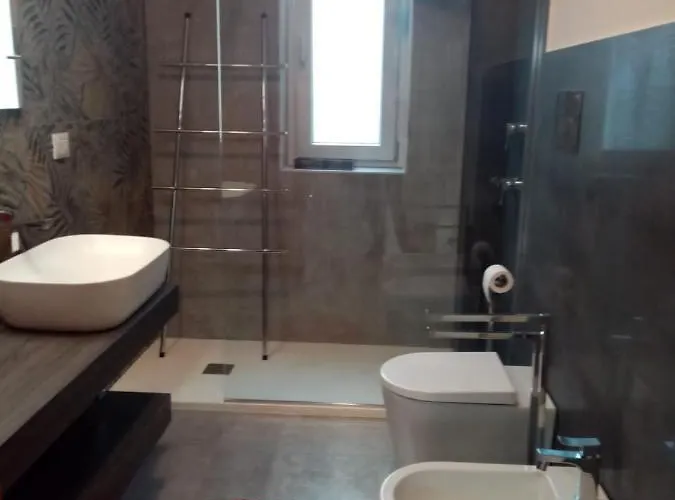 Lo Scorcio Della Neapolis Accogliente Pressi Parco Neapolis * Syrakus