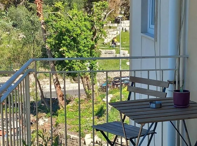 Lo Scorcio Della Neapolis Accogliente Pressi Parco Neapolis Apartment Syrakus