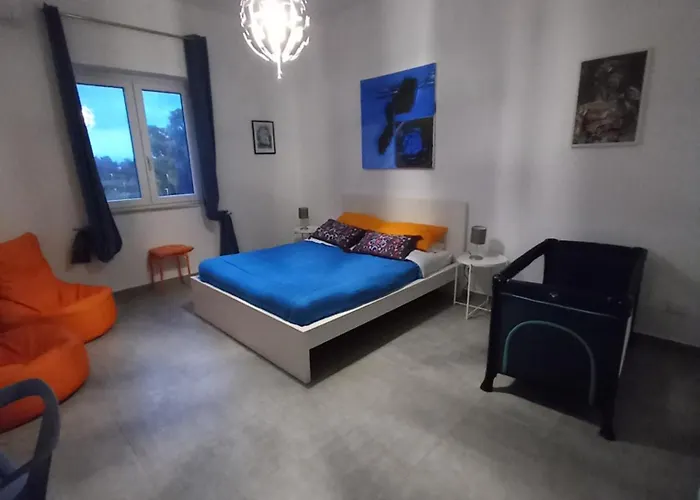 Lo Scorcio Della Neapolis Accogliente Pressi Parco Neapolis Apartment