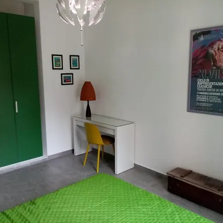 Apartament Lo Scorcio Della Neapolis Accogliente Pressi Parco Neapolis
